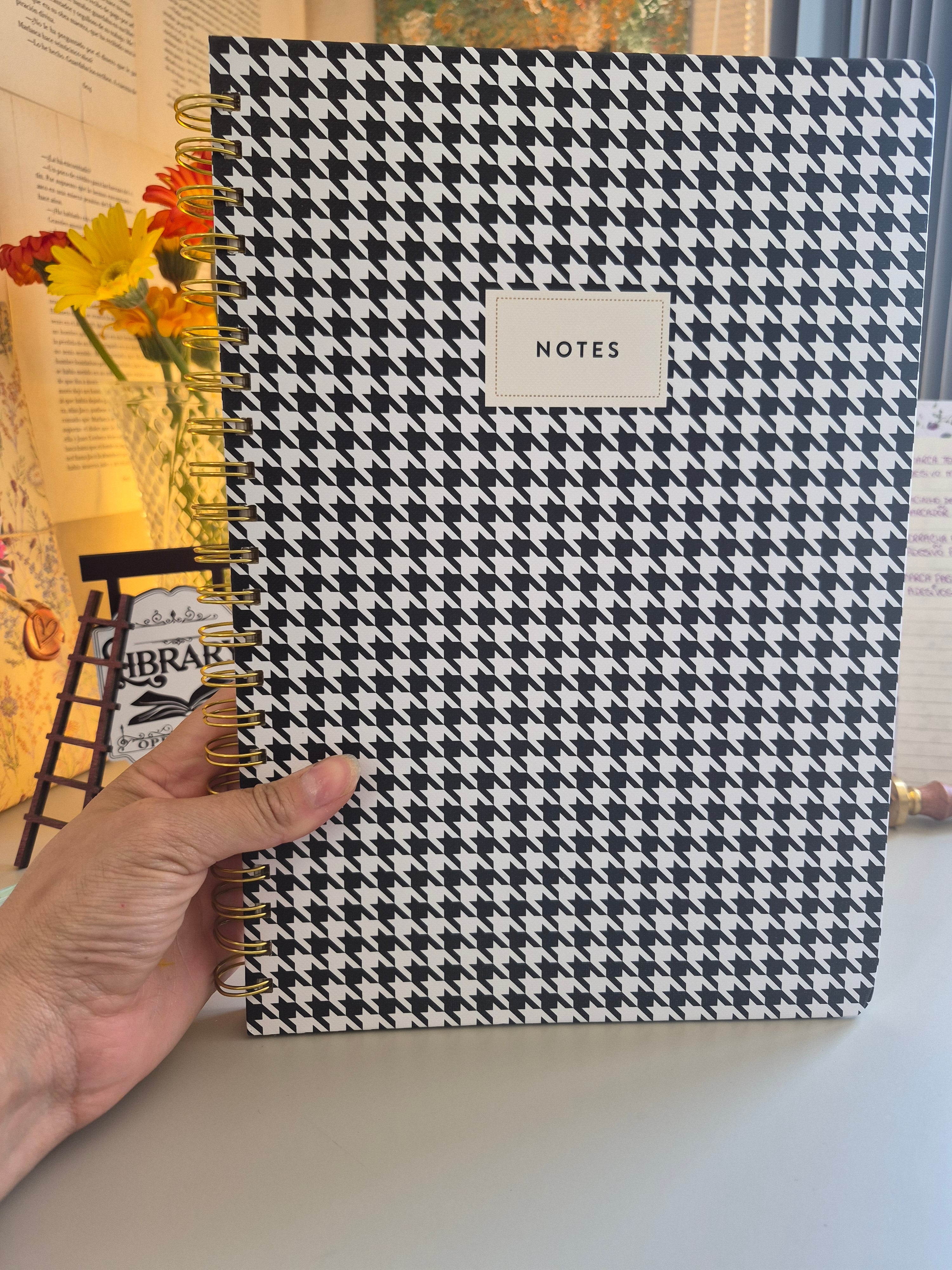 Caderno A4